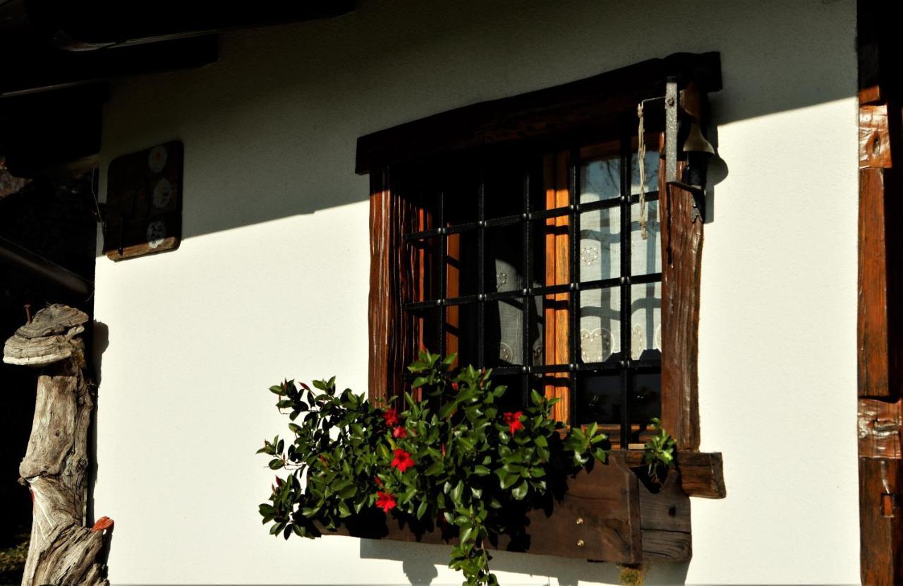 Baita Tana Da L'Ors Forgaria nel Friuli Exterior photo